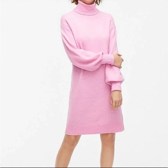 Pink jcrew sweater dress size Pink jcrew sweater dress size